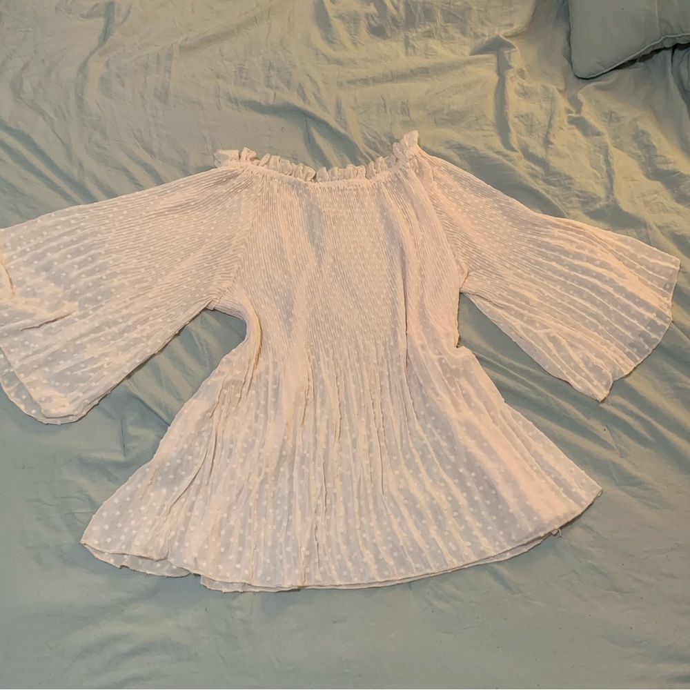 LUZABELLE mesh, polka-dotted, flowy top